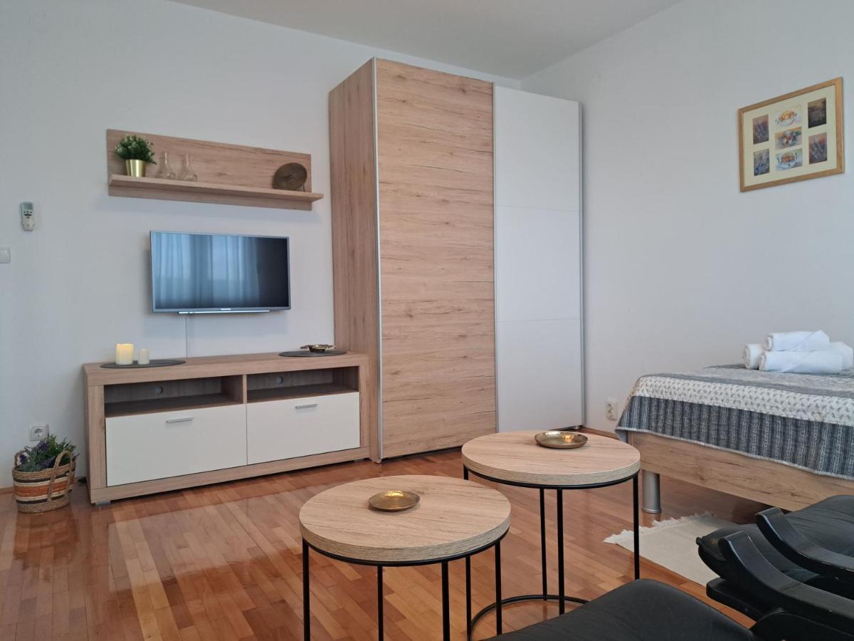 Apartman Dida Jakov Примоштен Экстерьер фото