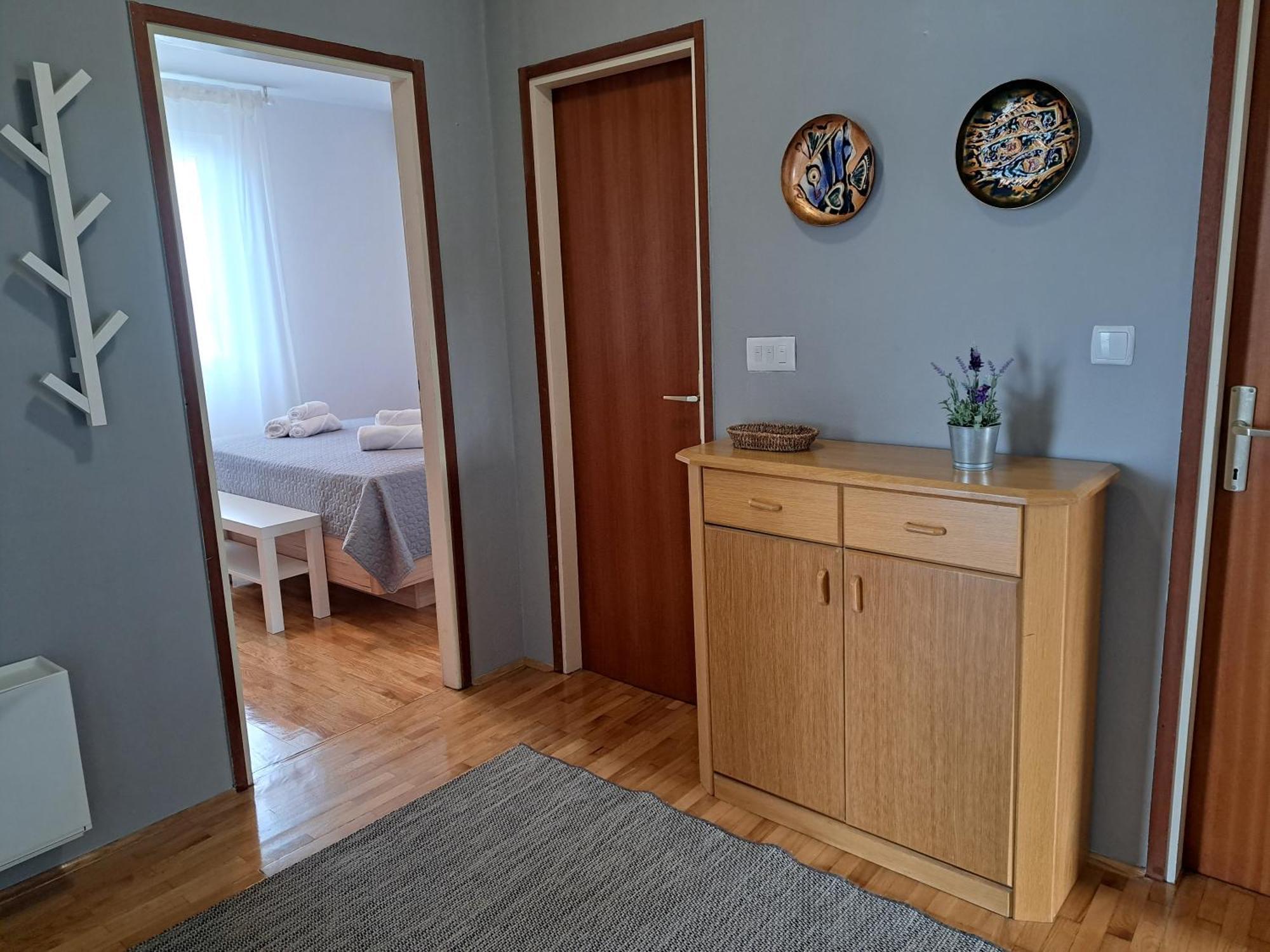 Apartman Dida Jakov Примоштен Номер фото