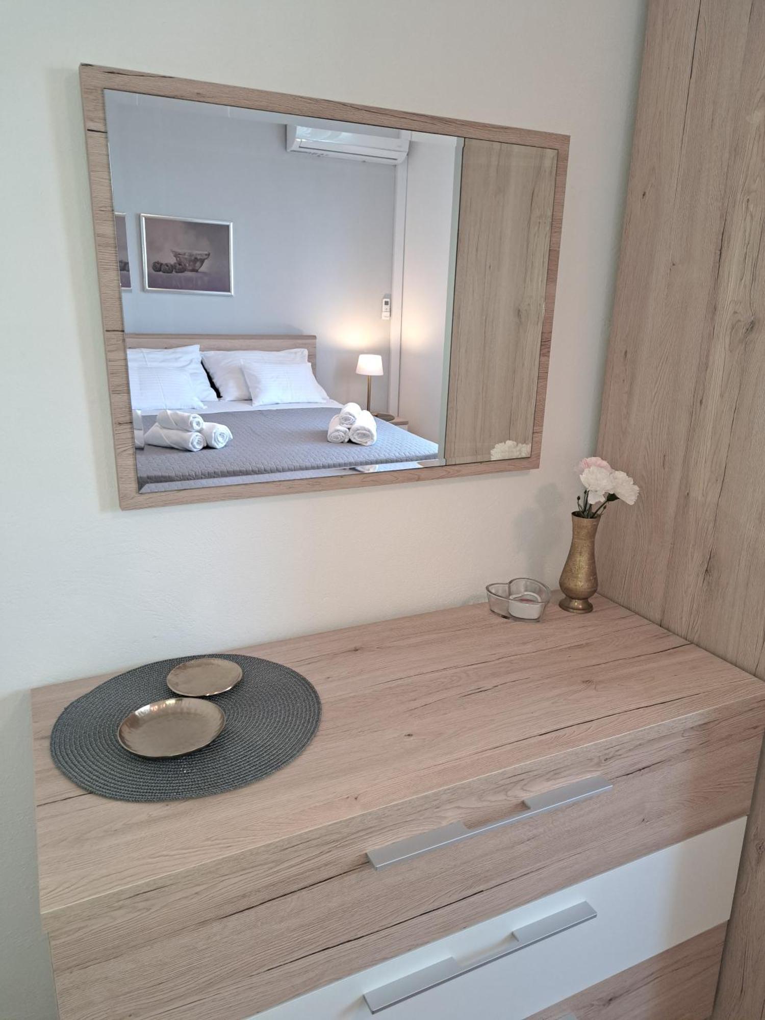 Apartman Dida Jakov Примоштен Номер фото